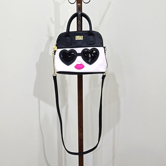 Betsey Johnson Handbags - Betsy Johnson Face Purse